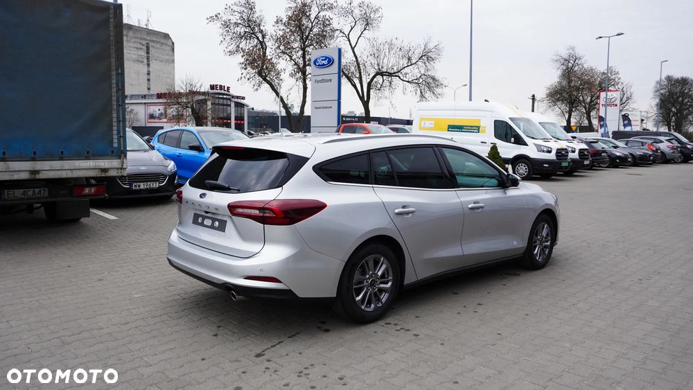 Ford Focus 1.0 EcoBoost mHEV Active Style - 4