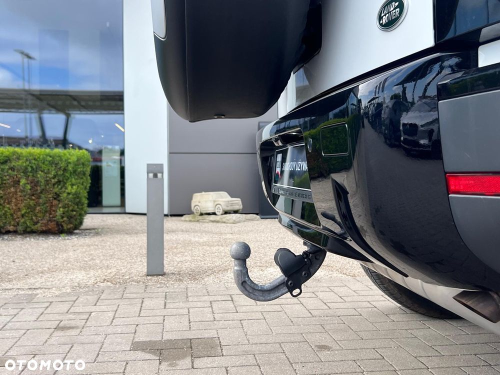 Land Rover Defender 3.0 P400 mHEV SE - 10