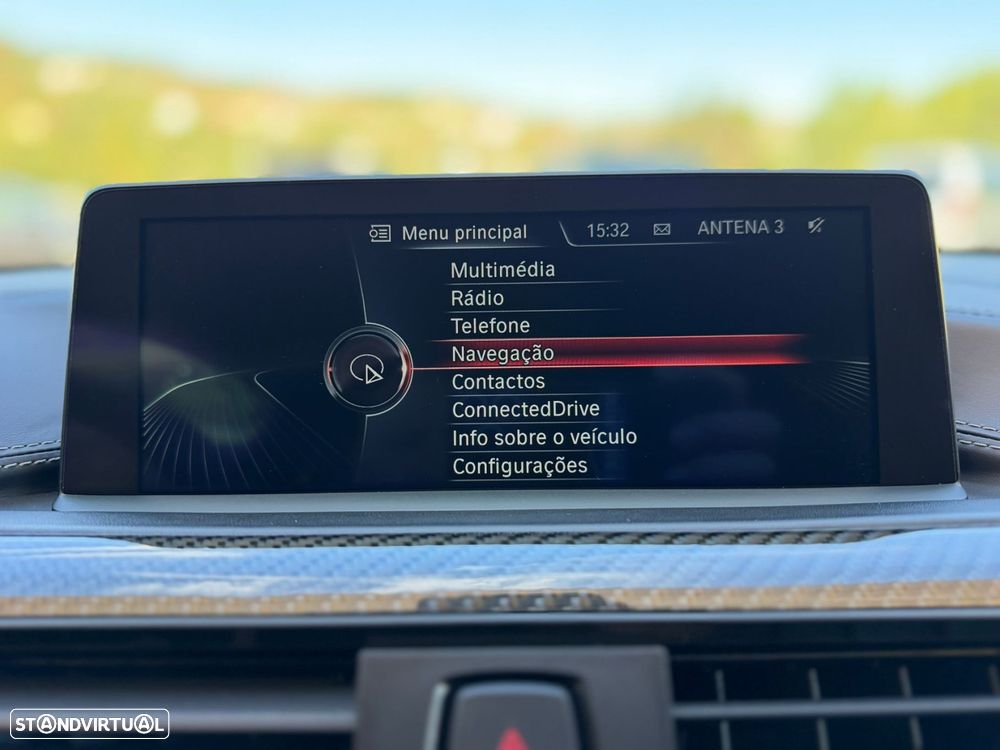 BMW M4 Auto - 30