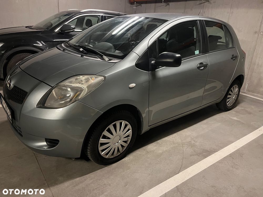 Toyota Yaris - 3