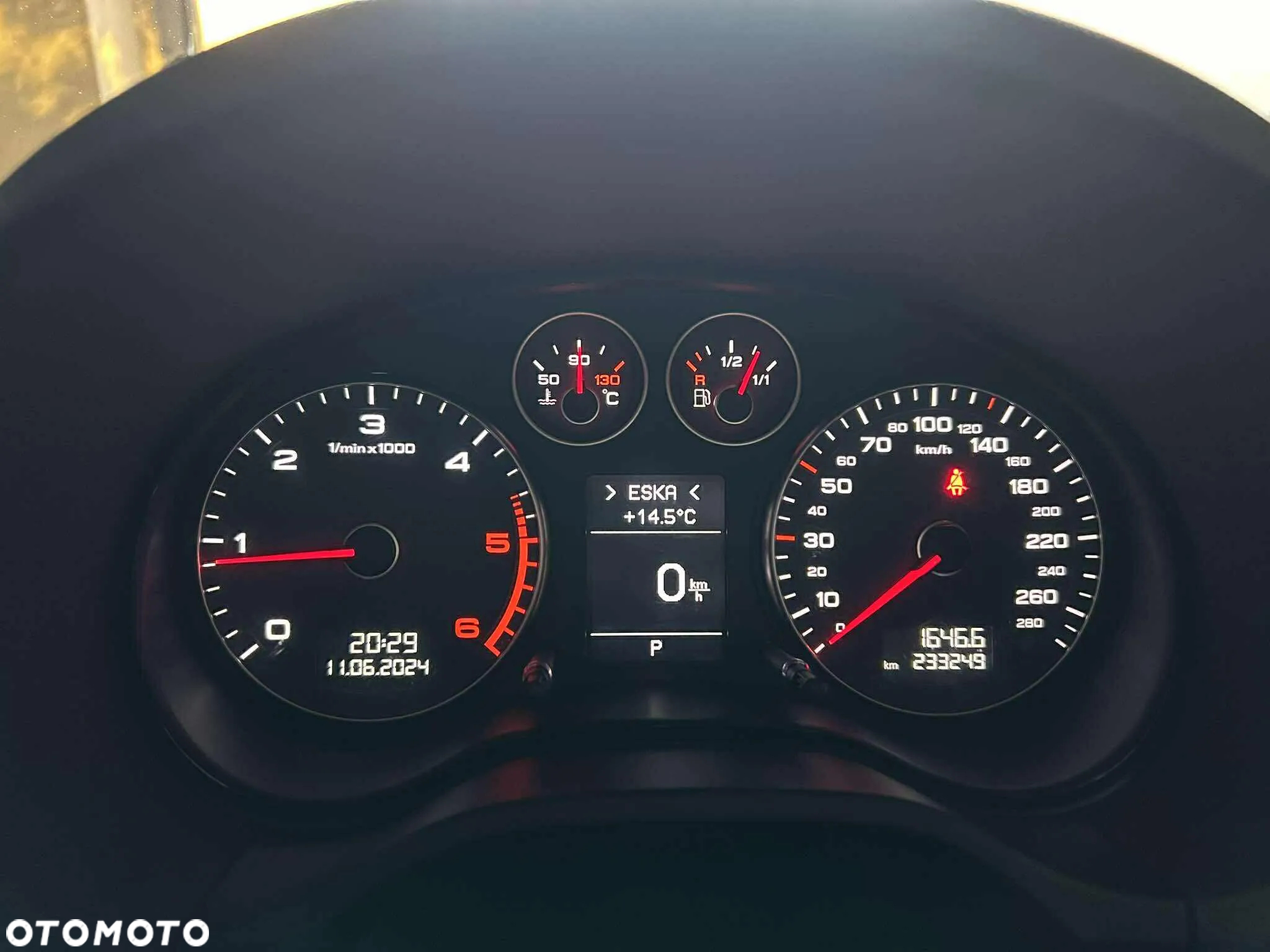 Audi A3 1.6 TDI DPF Ambiente S tronic - 8