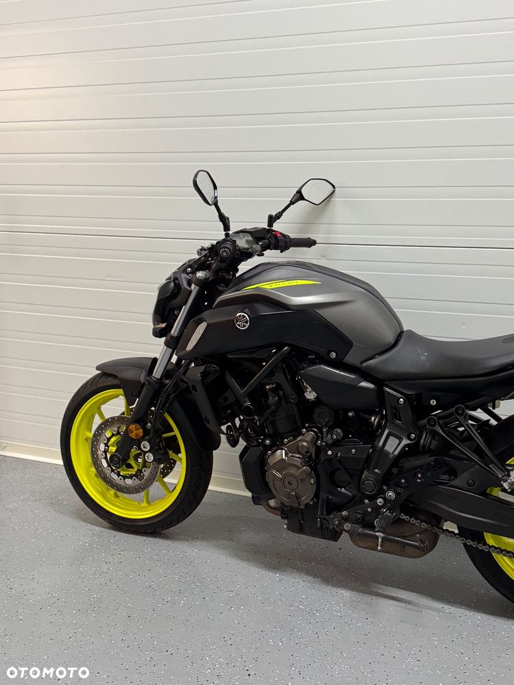 Yamaha MT - 13