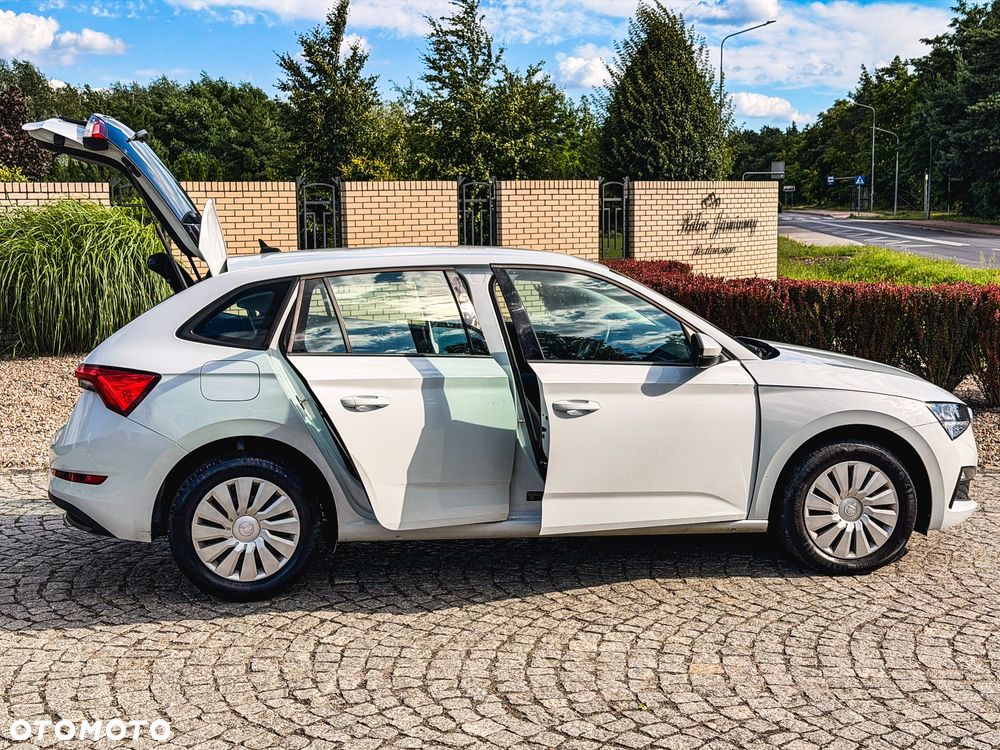 Skoda Scala 1.6 TDI DSG Ambition - 28
