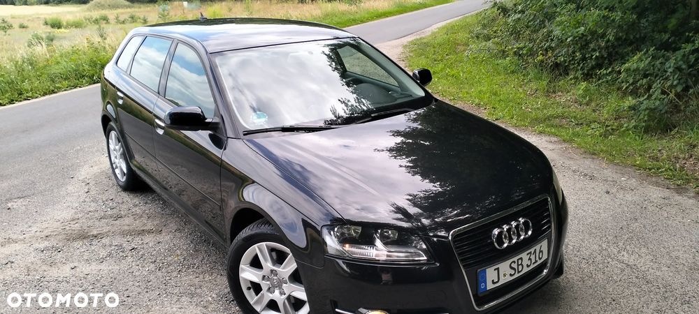Audi A3 Sportback 1.4 TFSI Attraction - 1