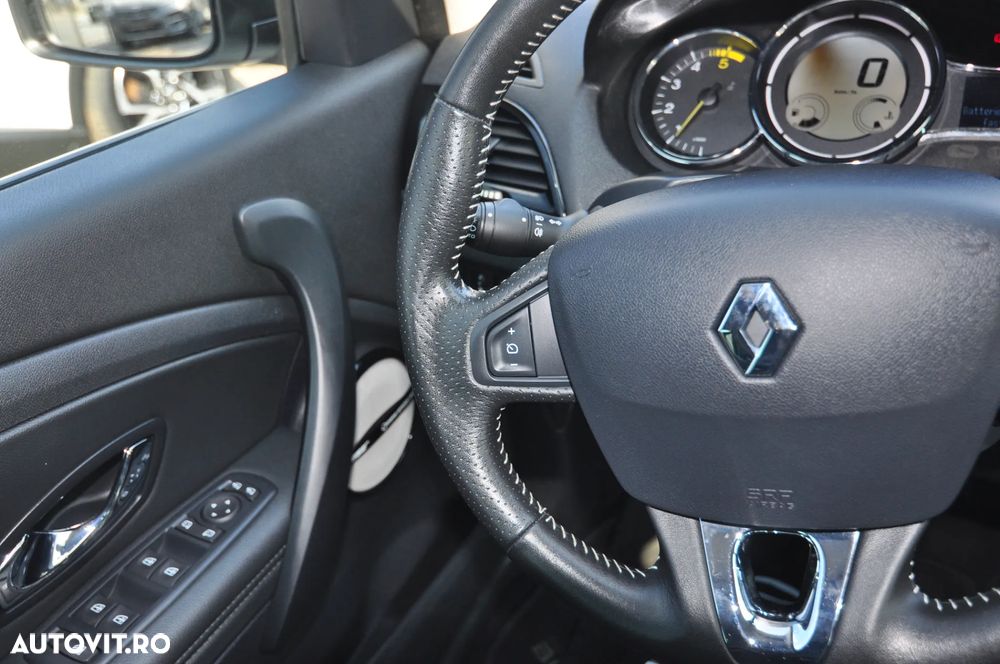 Renault Megane ENERGY dCi 130 BOSE EDITION - 20