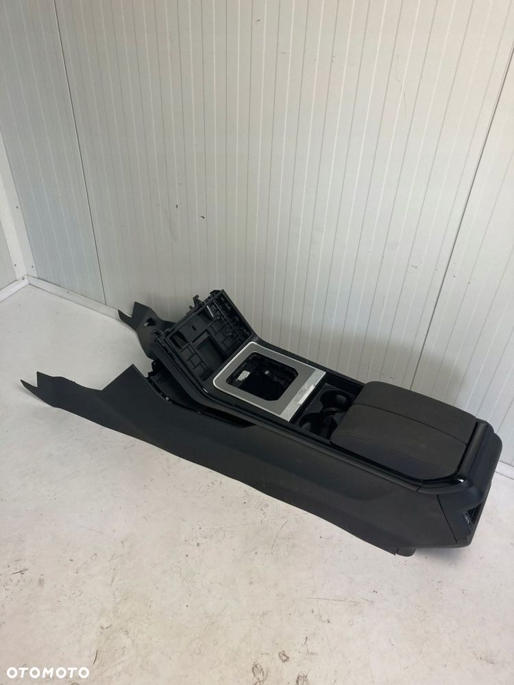 RANGE ROVER EVOQUE II L551 TUNEL PANEL DEKOR - 4