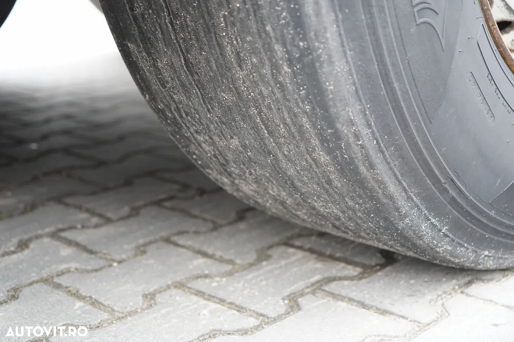 Schmitz Cargobull / REFRIGERAT / THERMO KING / DHOLLANDIA LIFT / COȘ PENTRU PALEȚI / SAF - 23