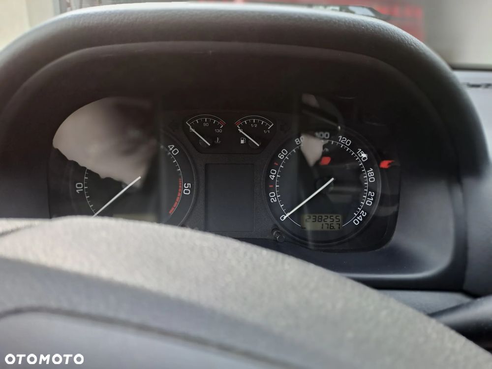 Skoda Octavia 1.9 TDI Tour - 5
