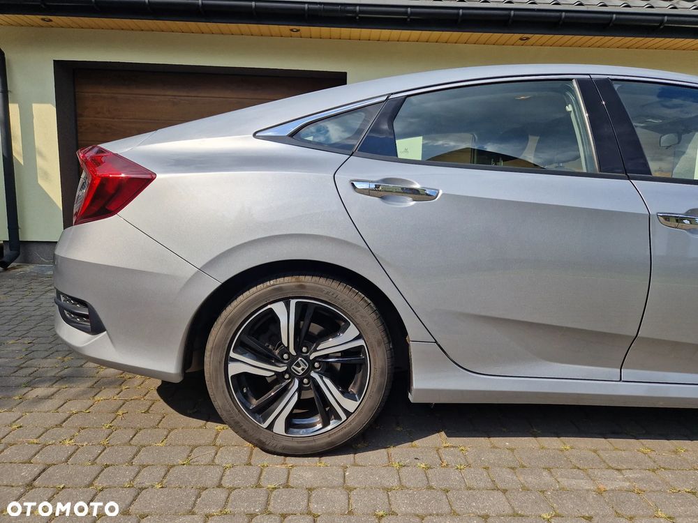 Honda Civic 1.5 T Elegance - 6