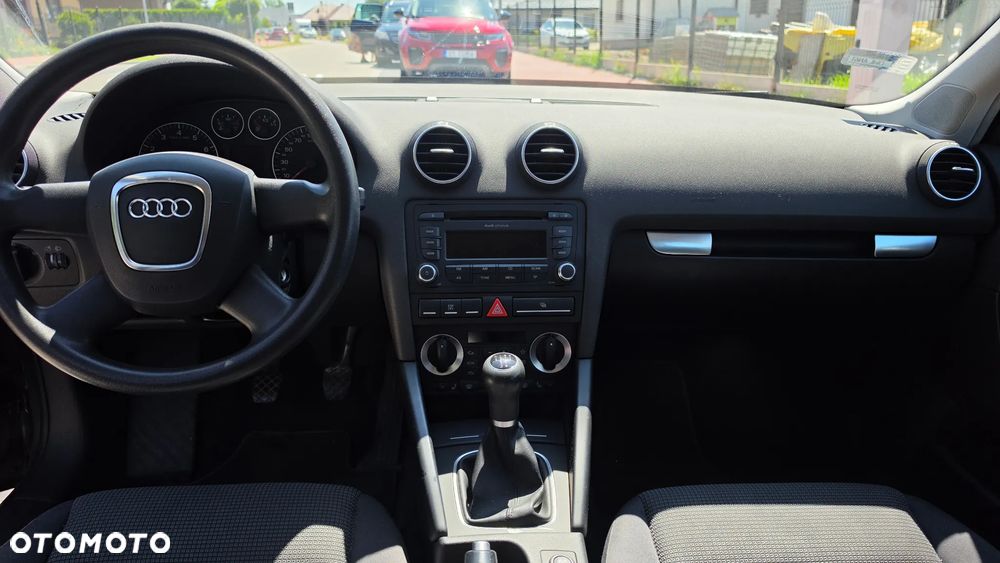 Audi A3 Sportback 1.6 Ambition - 9