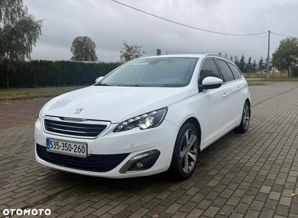 Peugeot 308 - 1