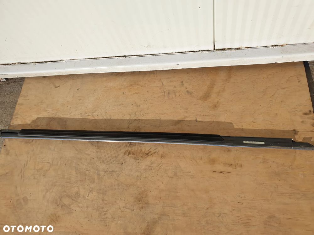 LISTWA ZGARNIAJĄCA PRZYSZYBOWA  LEWY LEWA  PRZÓD TYŁ MERCEDES S KLASA  W222 A2226730165 A22267303 USZCZELKA DRZWI - 26