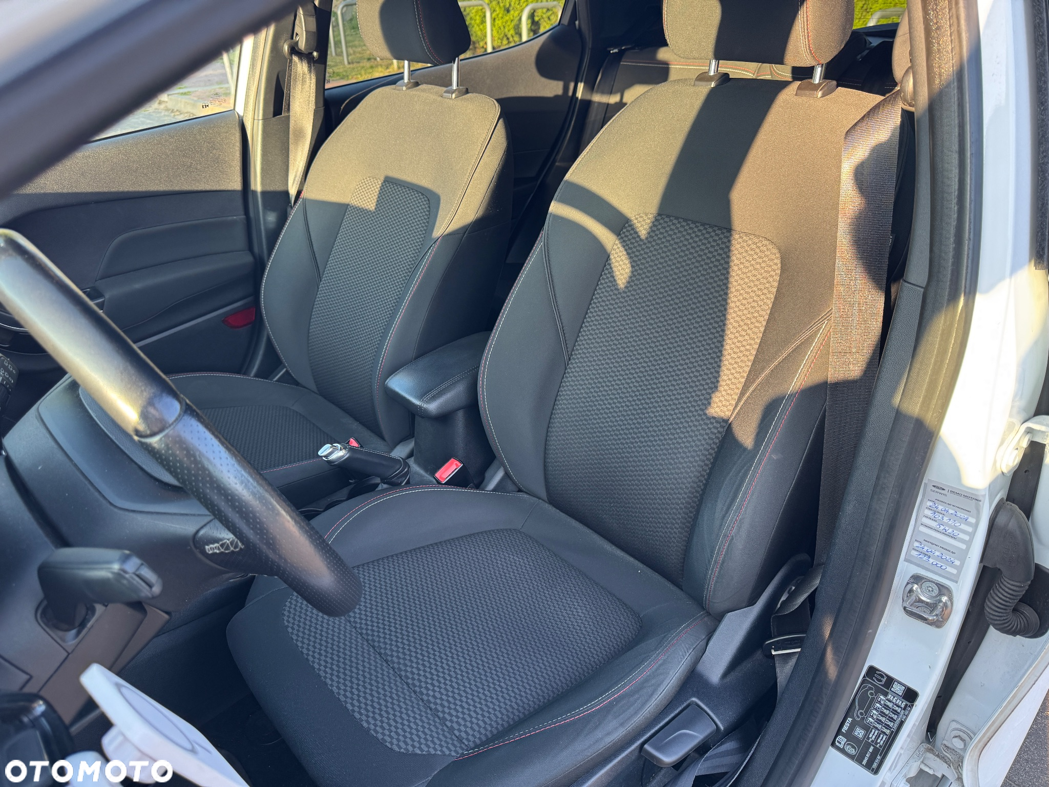 Ford Fiesta 1.0 EcoBoost S&S ST-LINE - 16