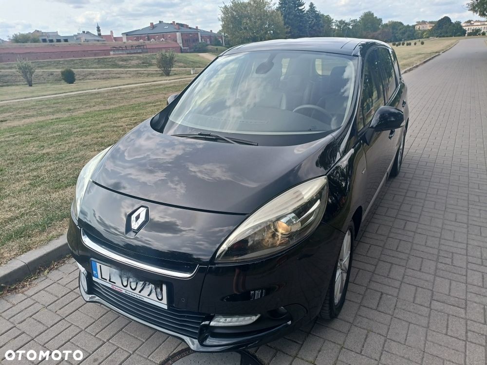 Renault Grand Scenic - 1