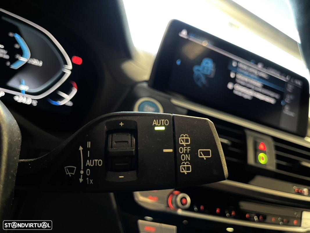 BMW iX3 Inspiring - 40