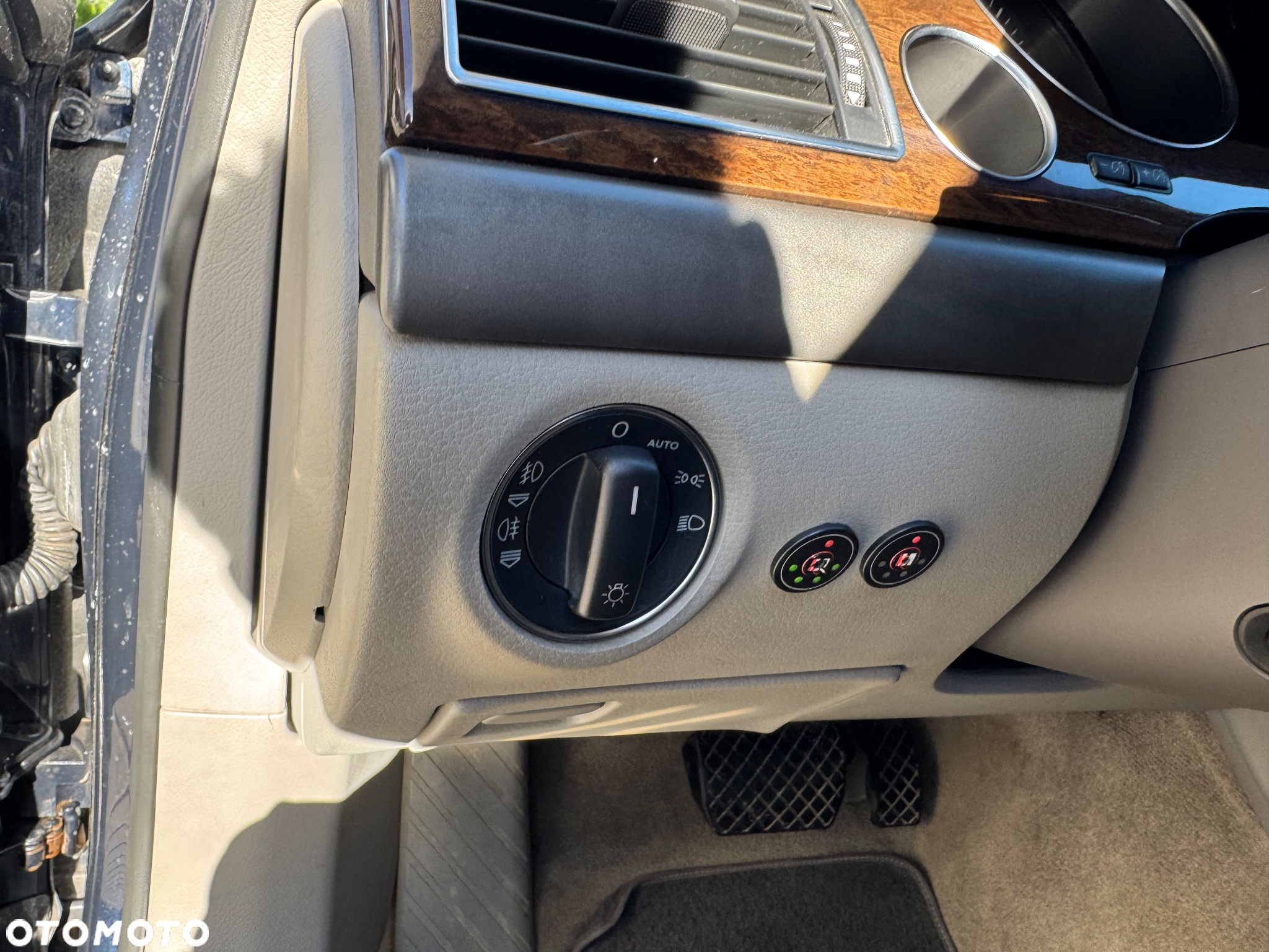 Audi A8 6.0 Quattro - 17