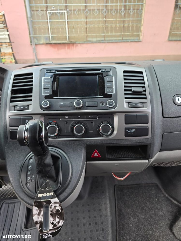 Volkswagen Transporter - 16