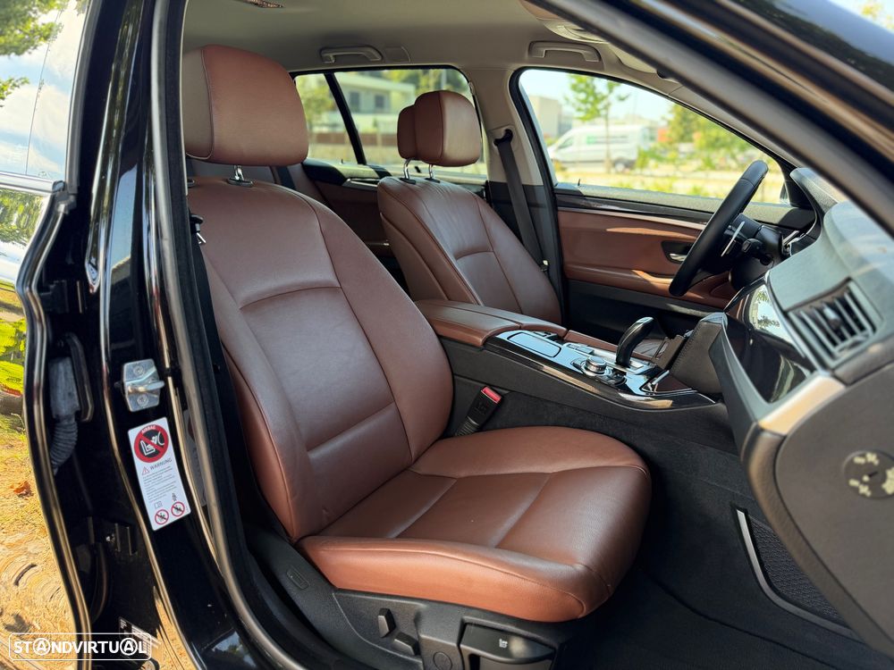 BMW 520 Gran Turismo d Aut. - 24