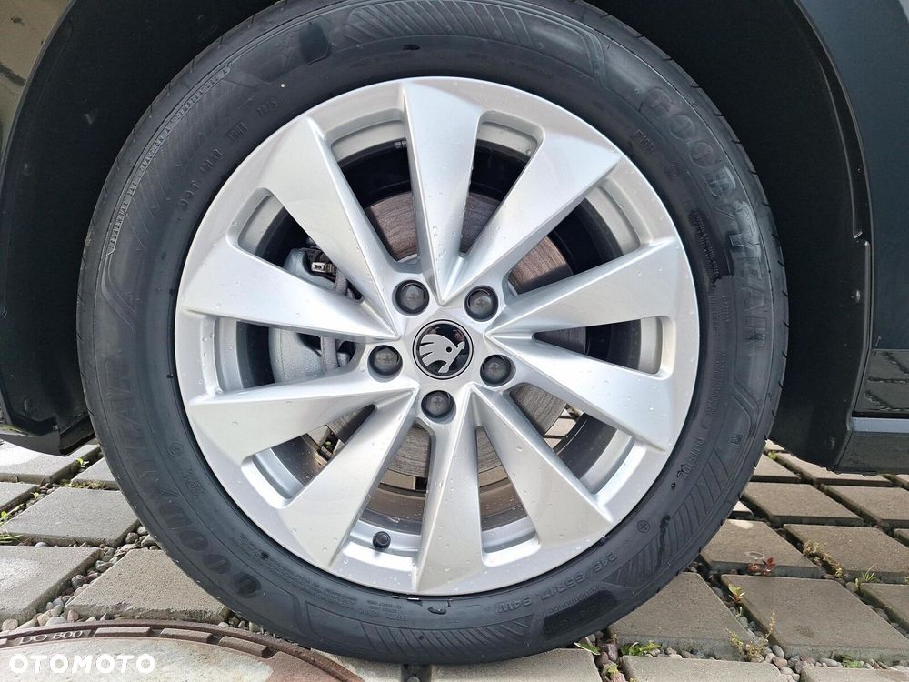 Skoda Superb 1.5 TSI mHEV Edition 130 DSG - 11