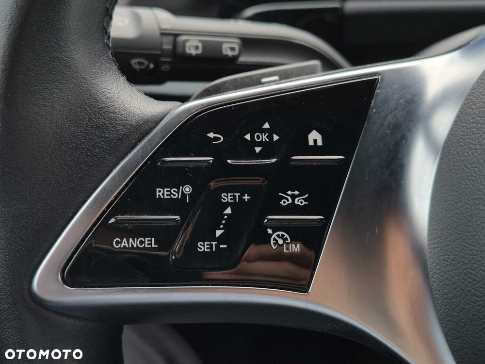 Mercedes-Benz EQA 250+ 70.5kWh Progressive - 17