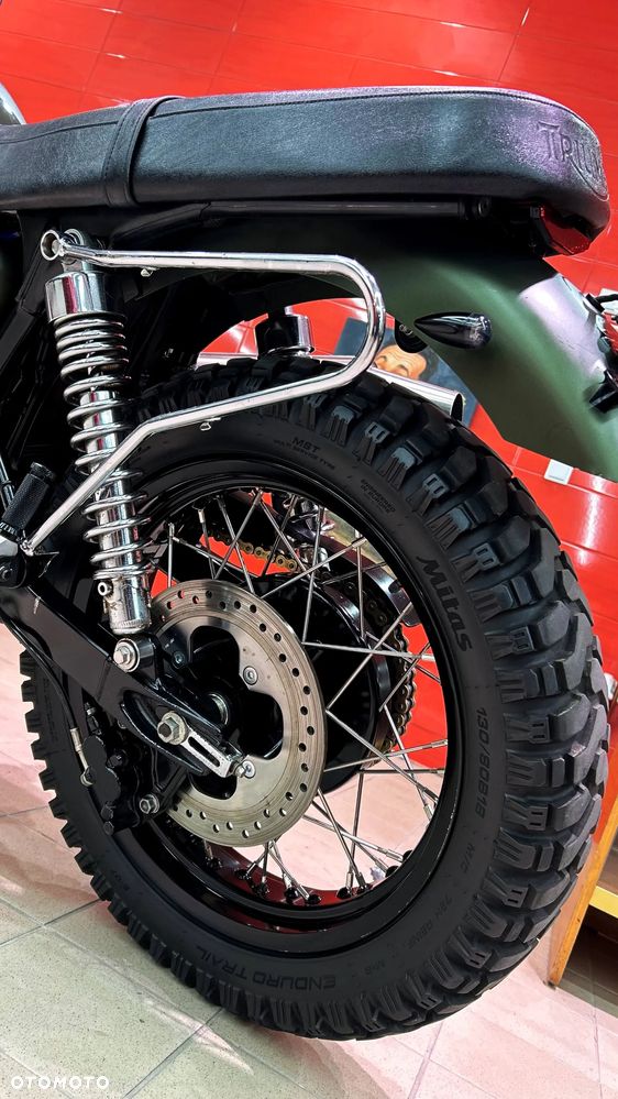 Triumph Scrambler - 14