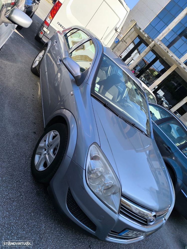 Opel Astra 2008 photo 4