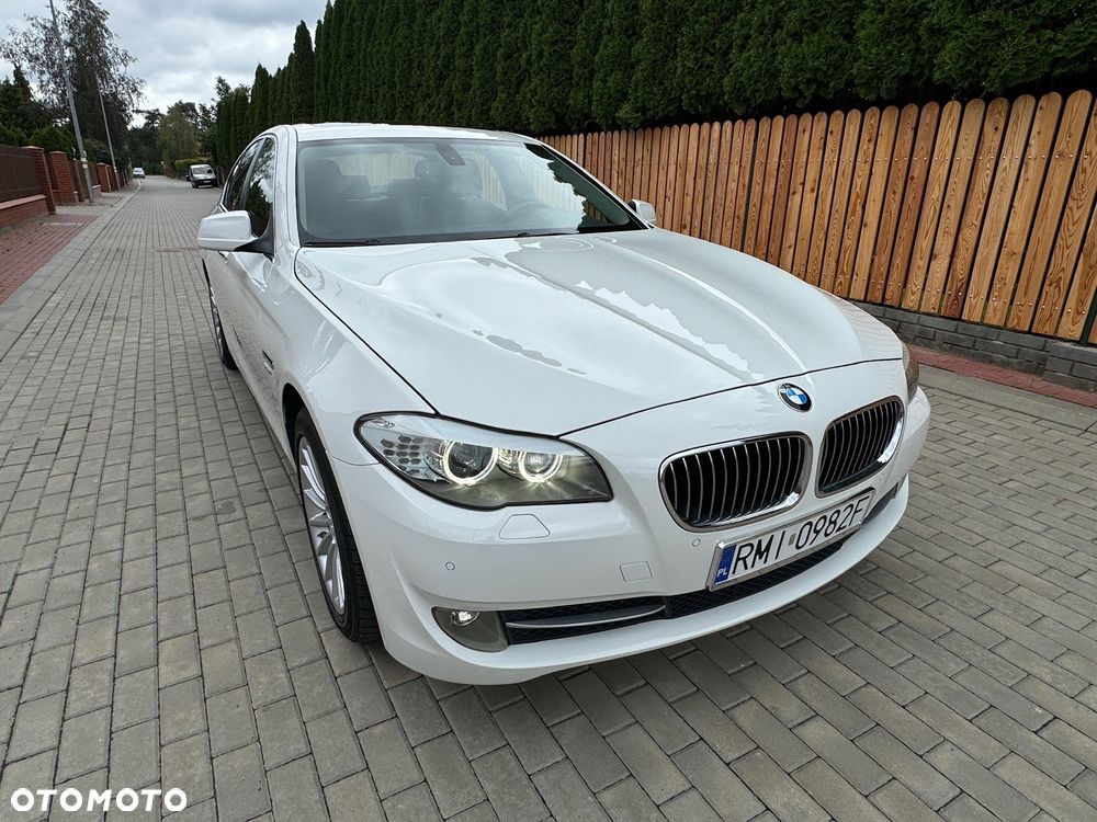 BMW Seria 5 535i xDrive - 8