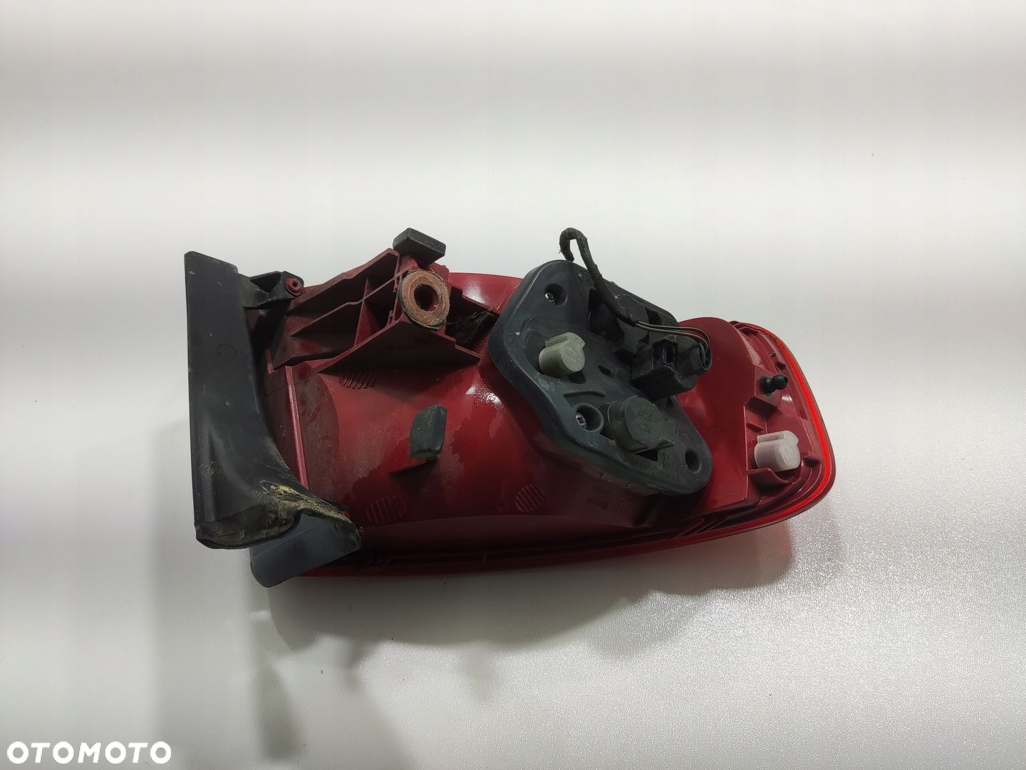 LAMPA PRAWA PRAWY TYŁ W BŁOTNIK AUDI A4 B8 SEDAN 2007-2011 8K5945096D - 8