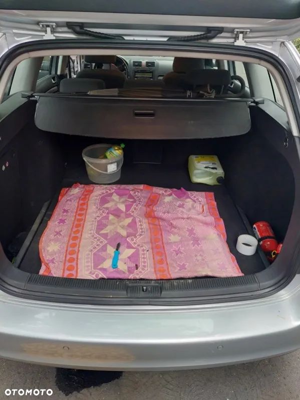 Volkswagen Golf V 1.6 Comfortline - 3