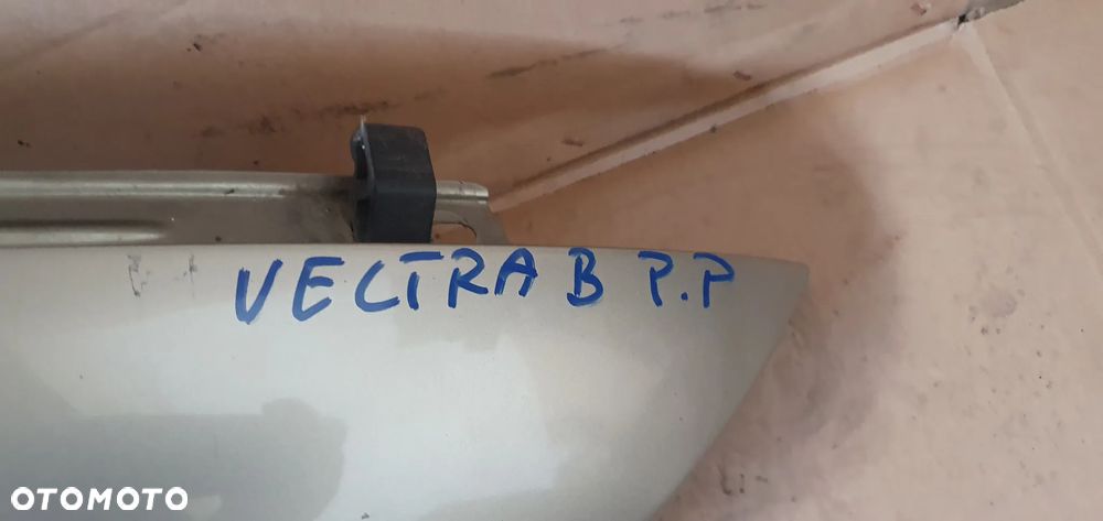 Błotnik prawy przód przedni Opel Vectra B - 7