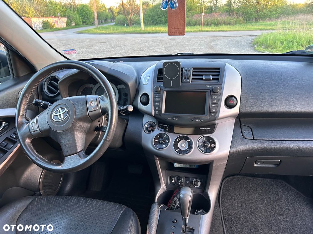 Toyota RAV4 2.0 VVT-i Prestige - 7