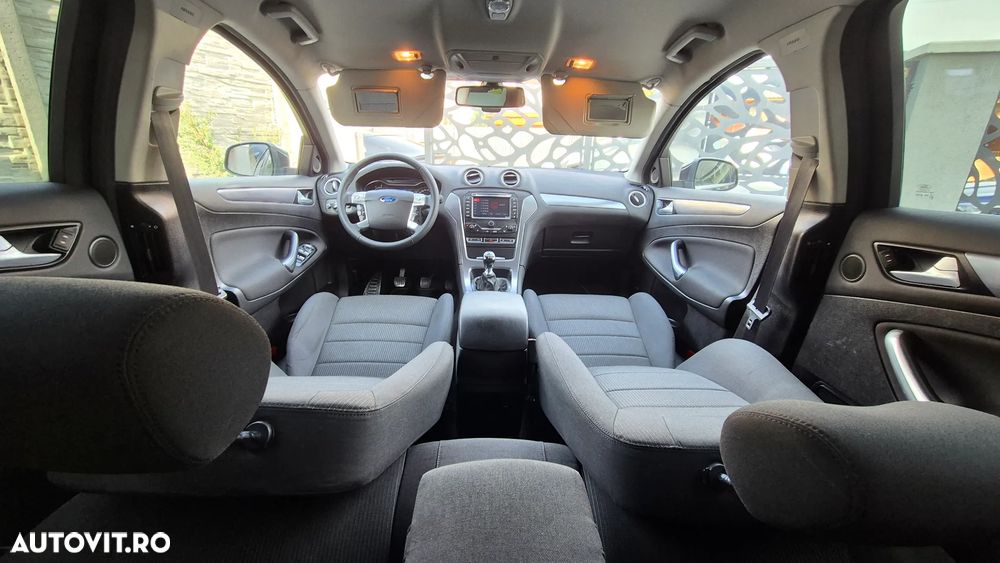 Ford Mondeo 1.6 TDCi Start-Stopp Titanium - 8