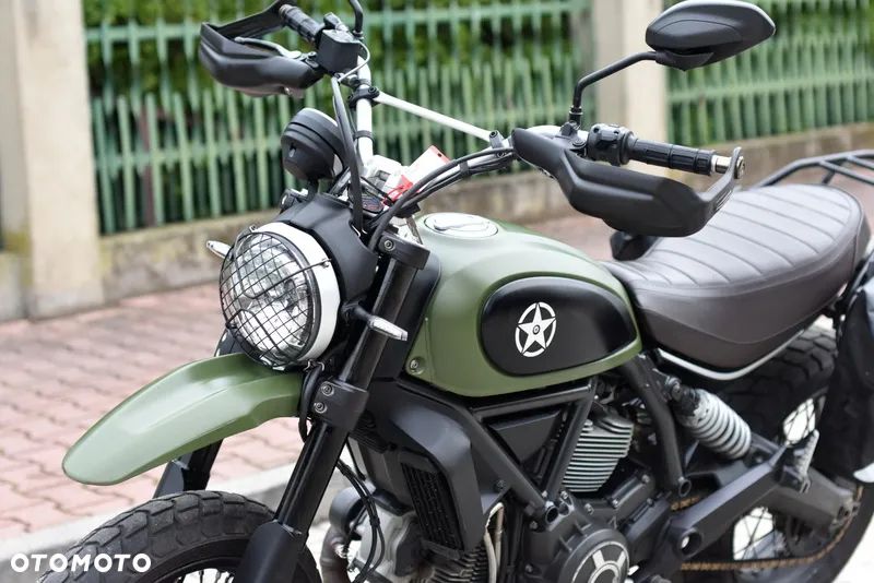 Ducati Scrambler - 25