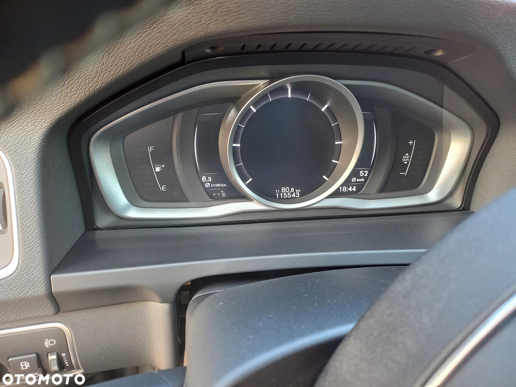 Volvo V60 D2 Drive-E Momentum - 14