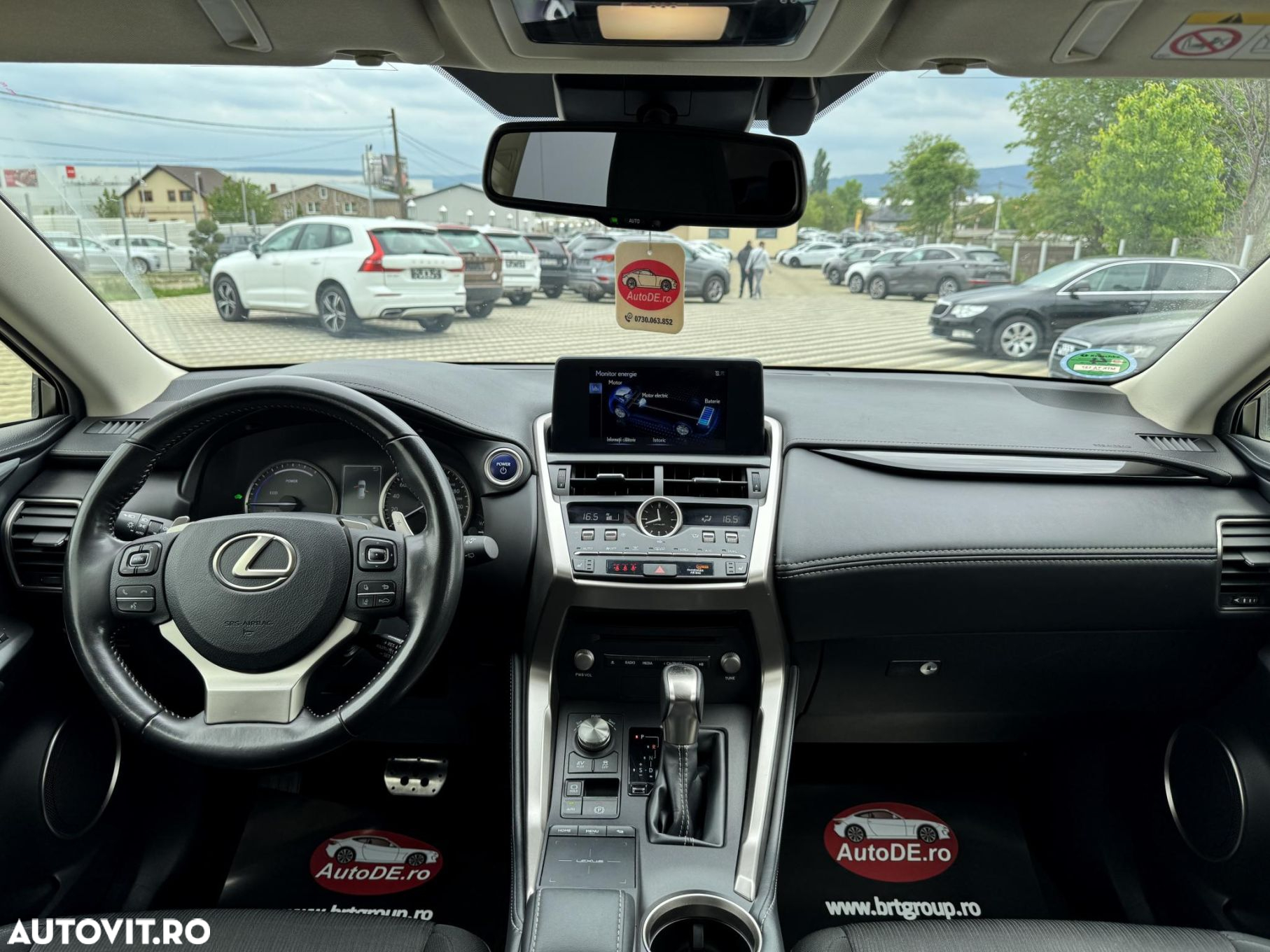 Lexus Seria NX - 8