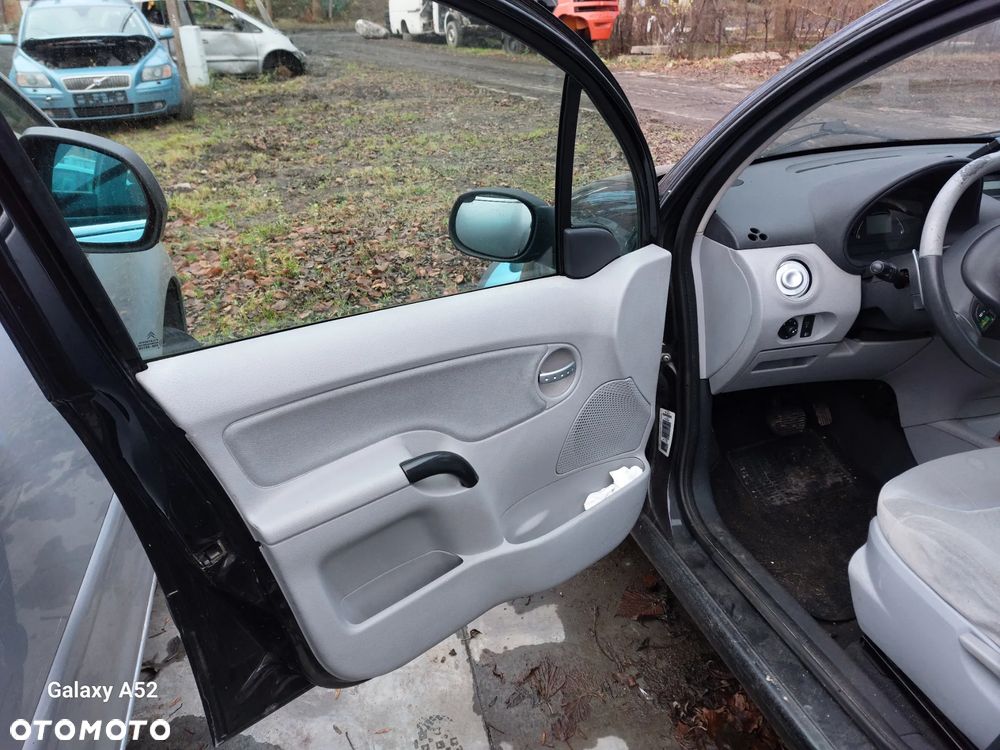 Maska CITROEN C3 1,6B 03R. zderzak,lampy,drzwi,klapa..... - 6