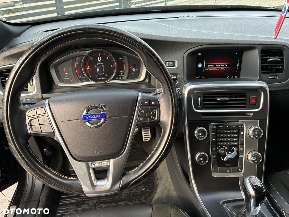 Volvo V60 - 11