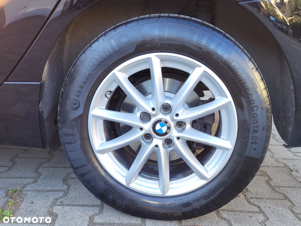 BMW Seria 2 218i Advantage - 17
