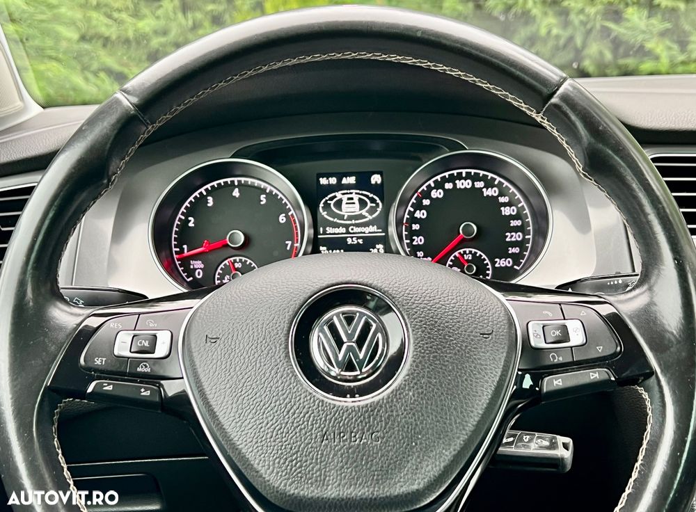 Volkswagen Golf 1.4 TSI BlueMotion Technology Lounge - 20