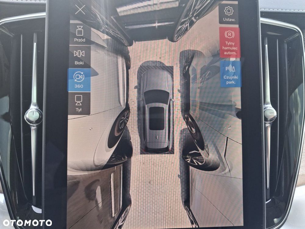Volvo XC 90 - 17