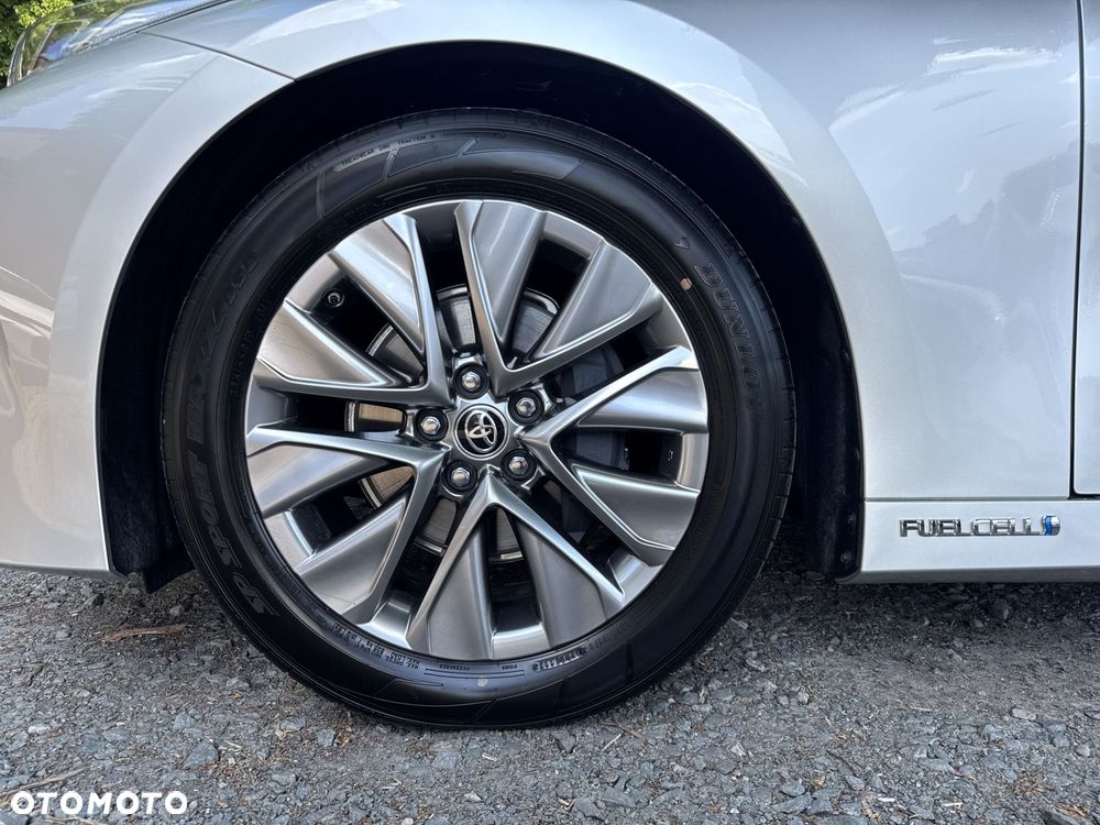 Toyota Mirai Executive - 30