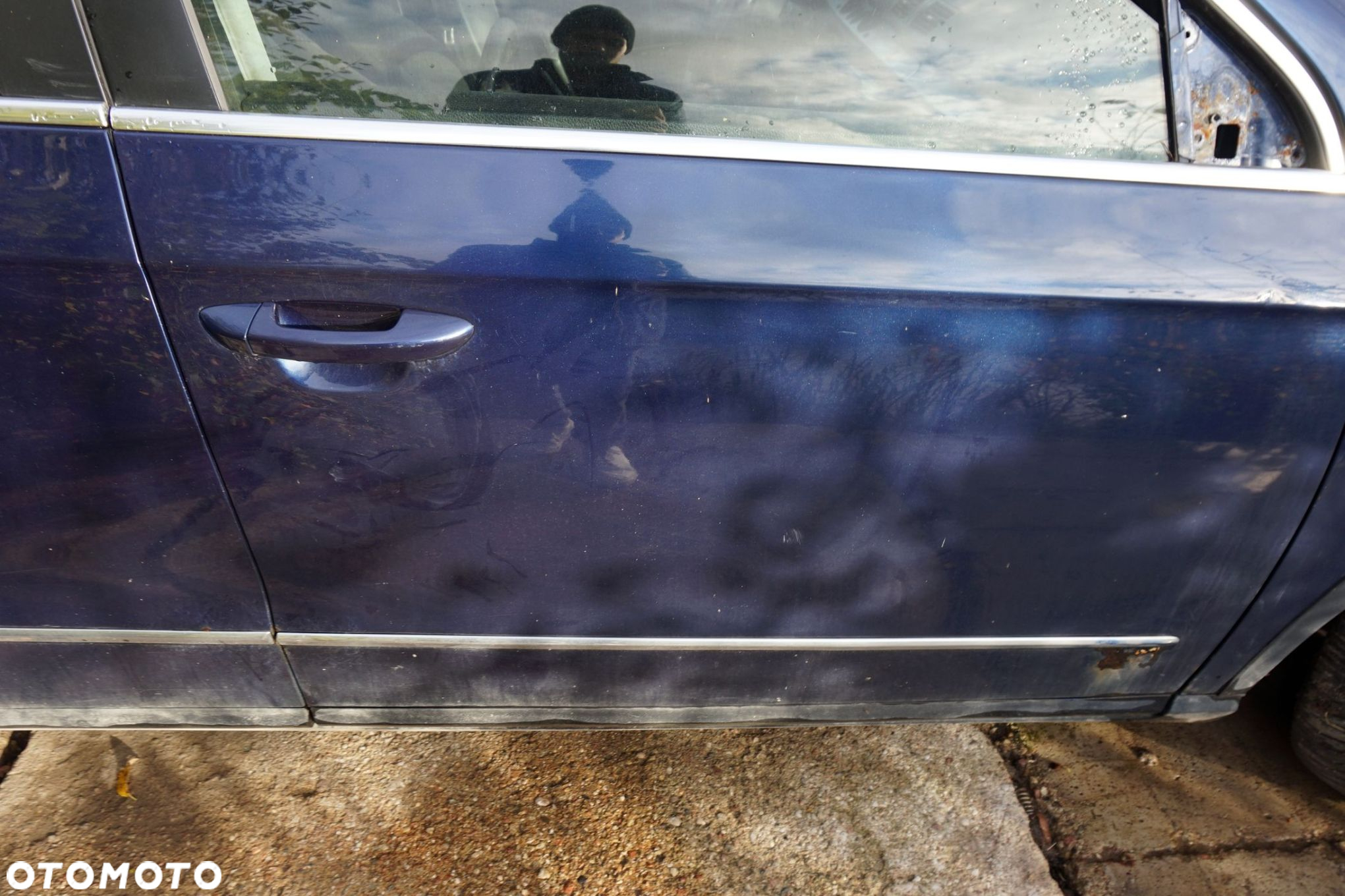DRZWI PRZEDNIE PRAWE PASSAT B6 KOMBI LD5Q  GRANATOWY VOLKSWAGEN 2005-2010 - 2