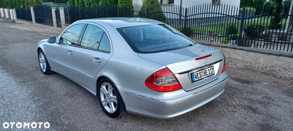 Mercedes-Benz Klasa E - 11