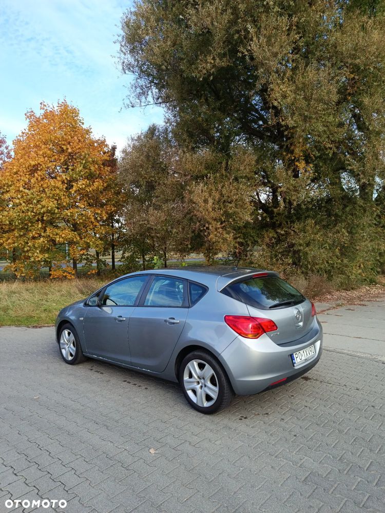 Opel Astra - 7
