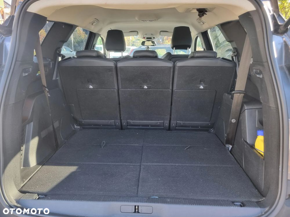 Peugeot 5008 1.2 PureTech Allure Pack S&S EAT8 - 16