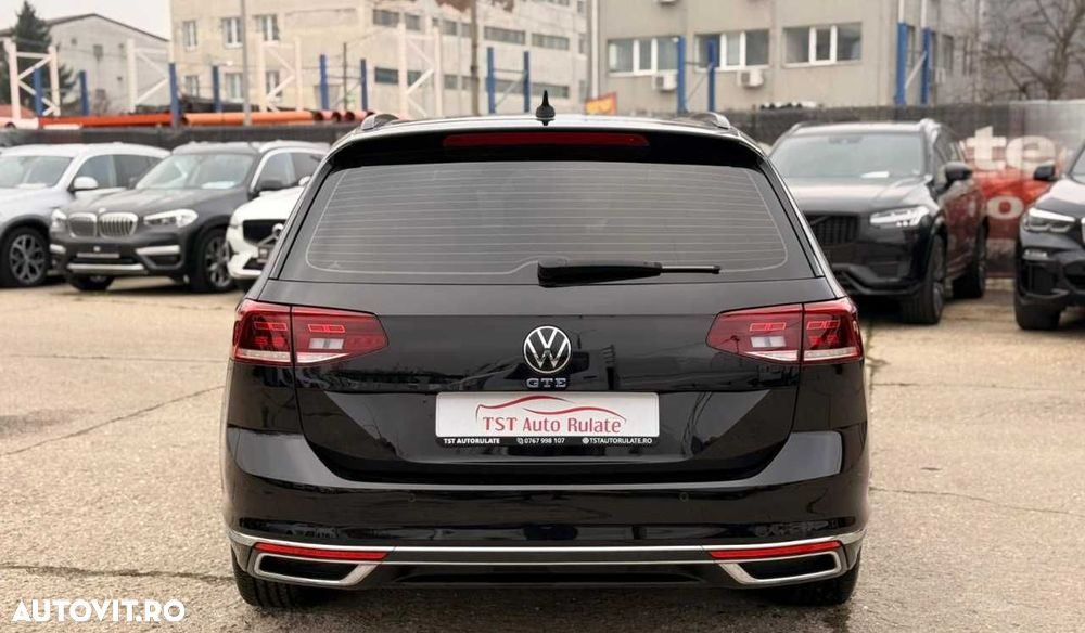 Volkswagen Passat - 7