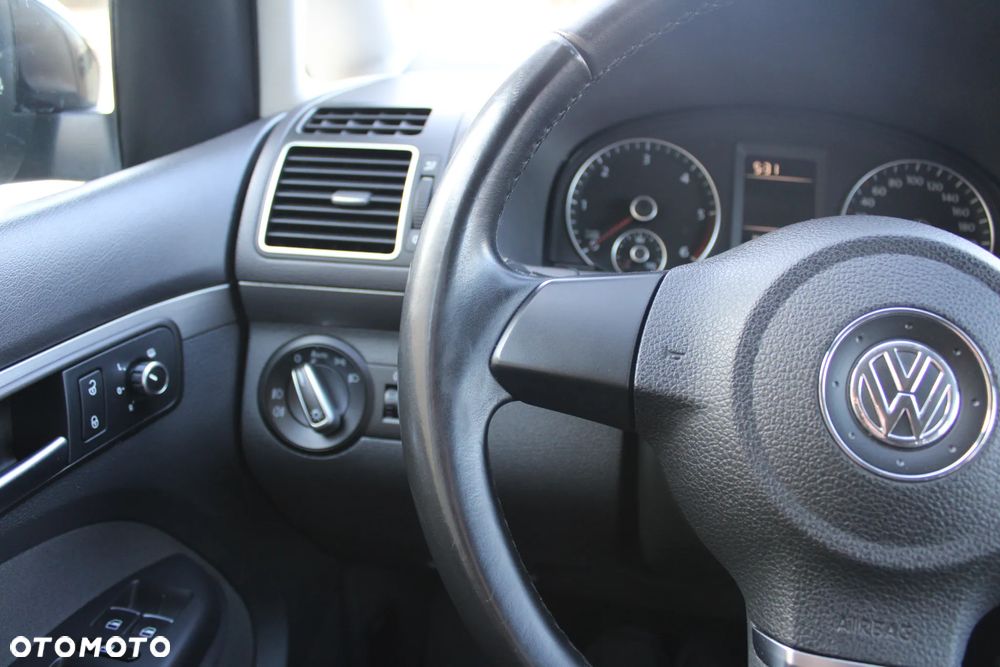 Volkswagen Touran 1.6 TDI DPF DSG Comfortline - 32