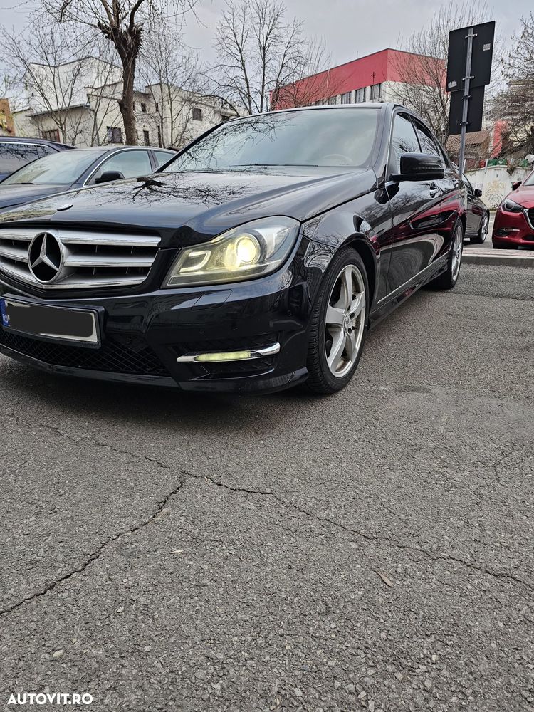 Mercedes-Benz C 250 CDI 4Matic 7G-TRONIC Avantgarde Edition - 2