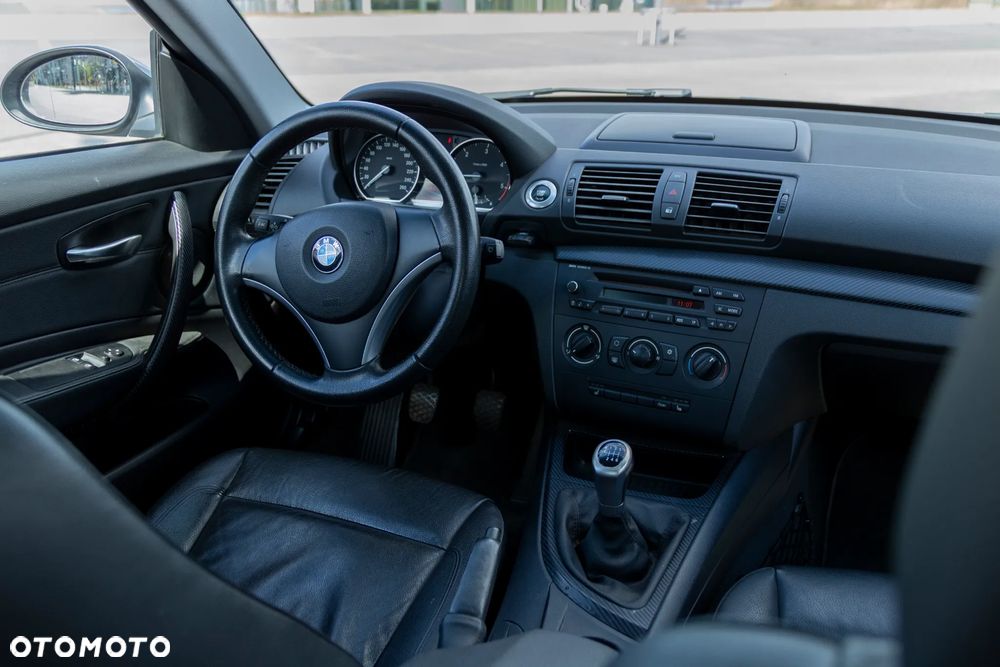 BMW Seria 1 120d Edition Exclusive - 6