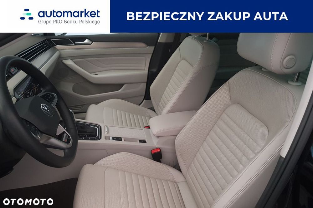 Volkswagen Passat - 10